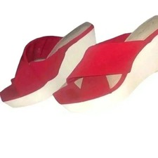 CALVIN KLEIN PLATFORM SANDALS . Comfortable a...