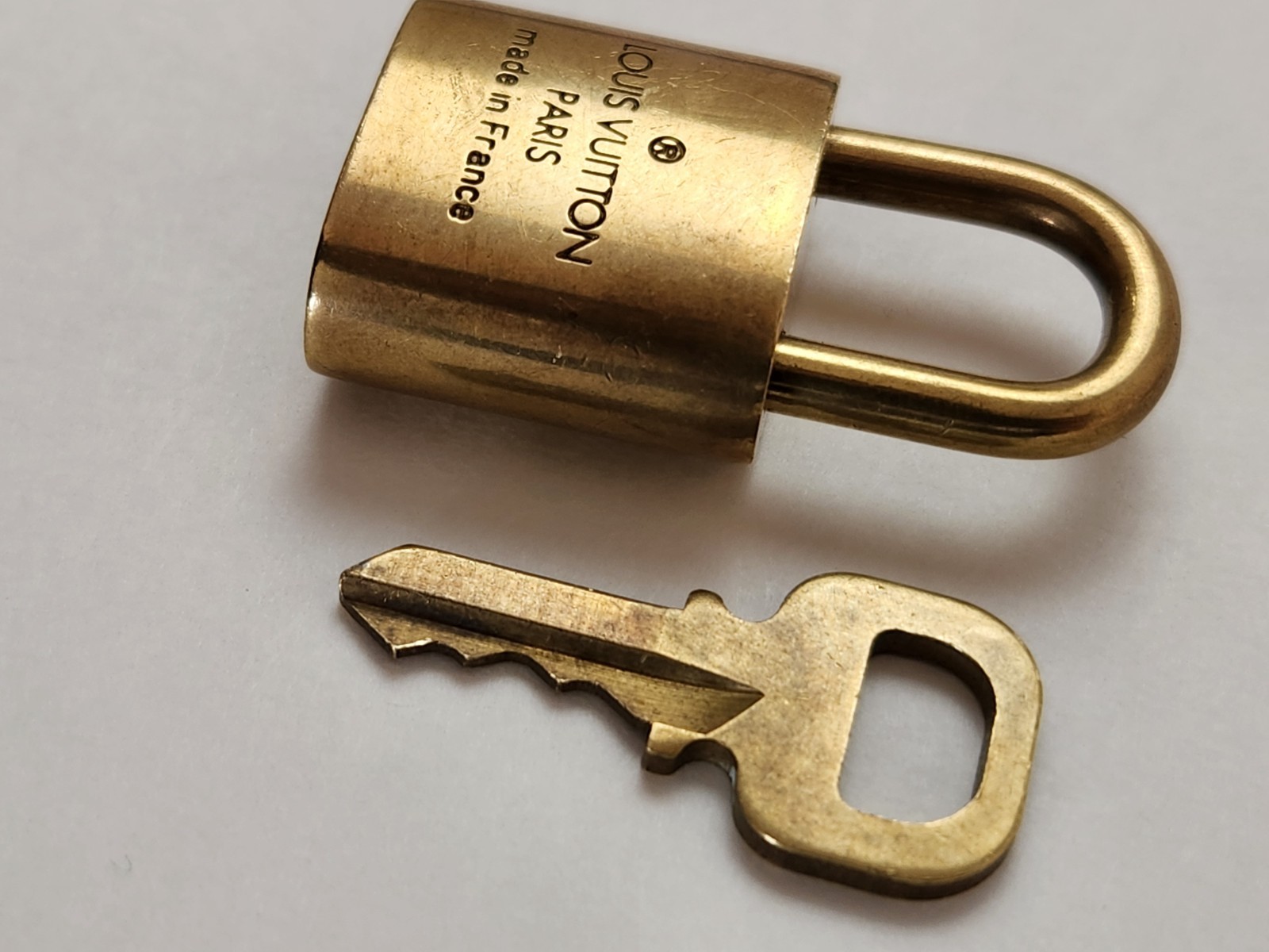 Authentic Louis Vuitton PadLock Solid Lock Key Br… - image 11