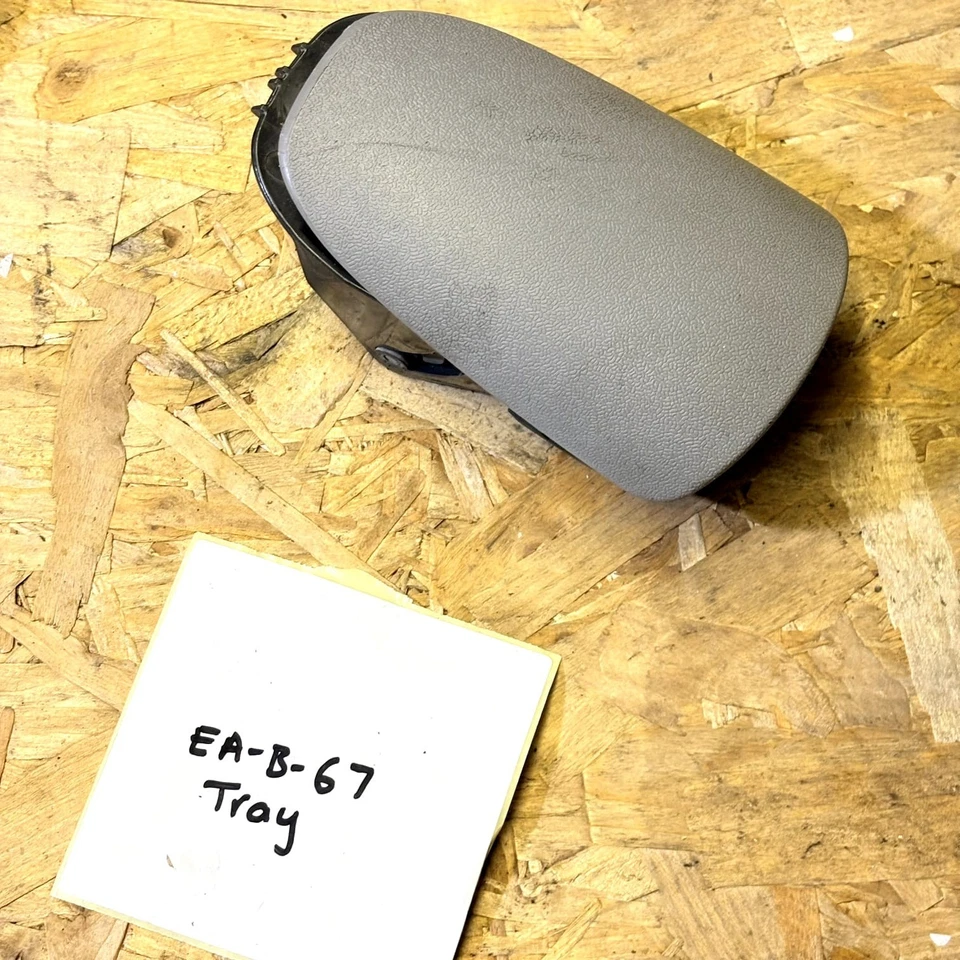 Fiat Doblo  front ashtray 46764856 - image 4 of 4