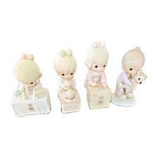 Lot of 4 VTG Enesco Precious Moments Figurines - Collectors Club Z6