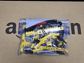 LEGO Technic 9391 Mini Crane Construction Vehicle