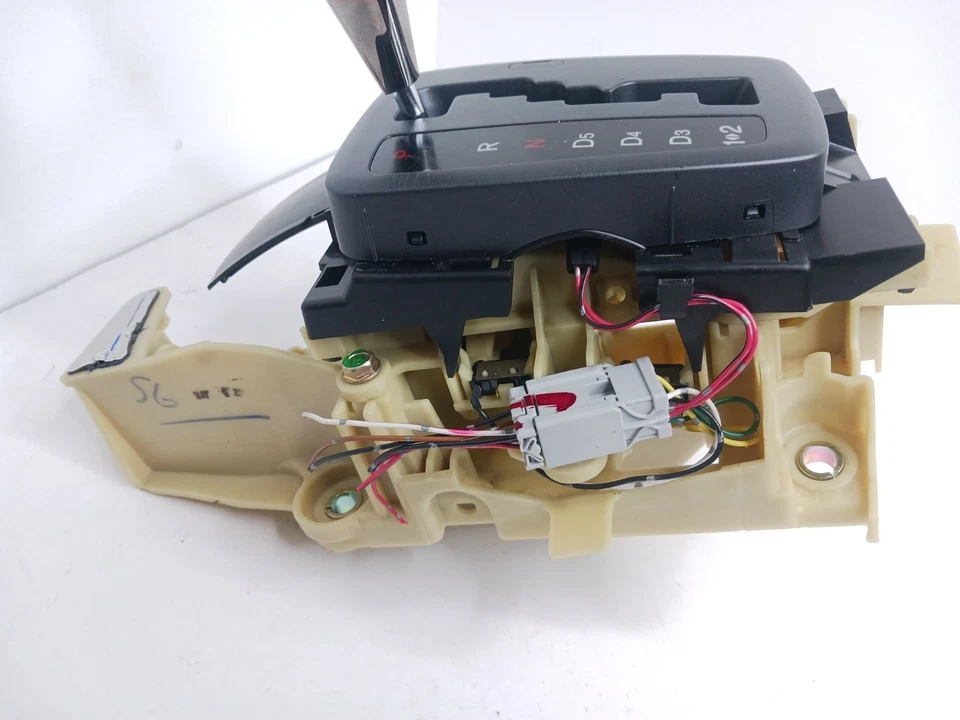 01-06 Conjunto de palanca de cambios de piso de transmisión automática Acura MDX 3,5 L OEM 3 Foto 2 de 4