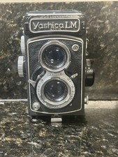 Yashica LM Twin Lens Reflex TLR Camera Black for 120 Film Format