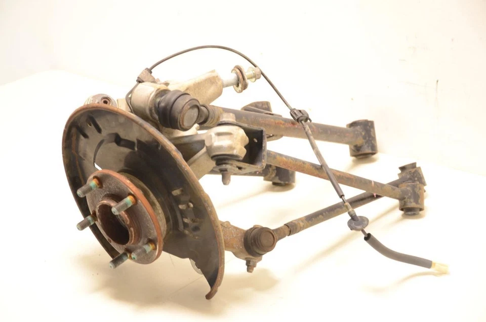 06-15 Conjunto de husillo trasero izquierdo y brazo de control para conductor Mazda MX-5 MIATA Foto 2 de 4