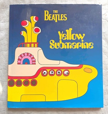 The Beatles - Yellow Submarine book First Edition Walker 2004 w DJ VGC used