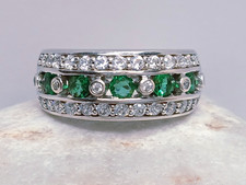 Size P Sterling Silver 925 ladies Ring Green Stone & Clear Stones CZ DQCZ Gift