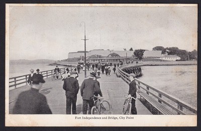 Massachusetts-MA-City Point-Fort Independence-Bridge-People-Bikes-c1906 Postcard