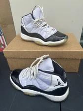 Size 5 - Jordan 11 Retro Concord 2011