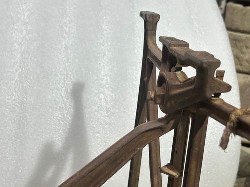 OLD VINTAGE PFAFF MANUAL FOOT PEDAL CAST IRON SEWING TABLE MACHINE STAND, TABLE - Picture 7 of 23