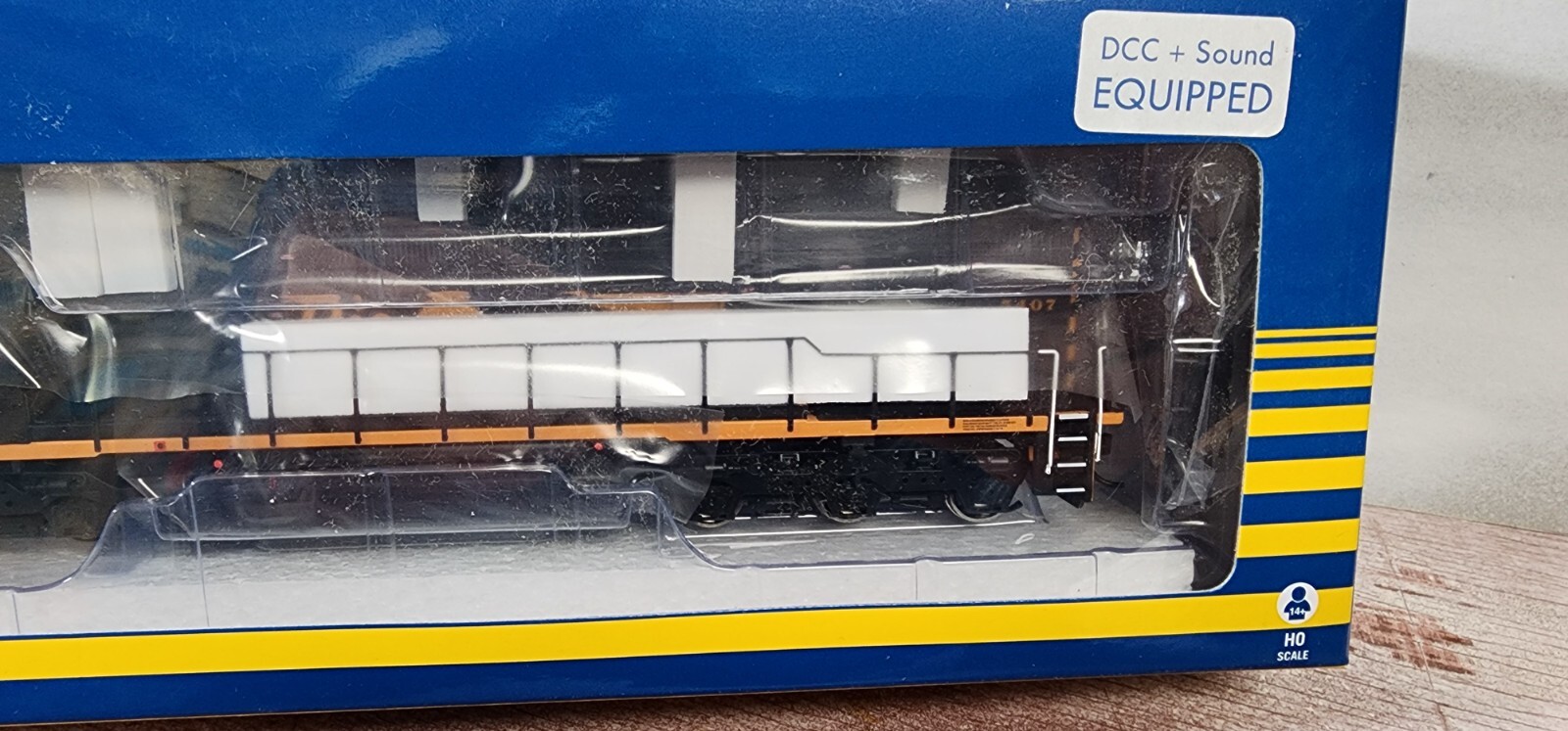 Picture 3 of 4