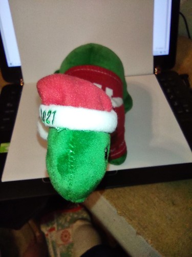 Sinclair Oil Christmas Plush 2021 Dino Red Sweater Santa Hat 8" X 15" NEW - Picture 3 of 9