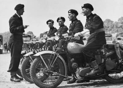Motorcycle dispatch riders for No5 Column Overseas Contingen - 1944 Old Photo 1