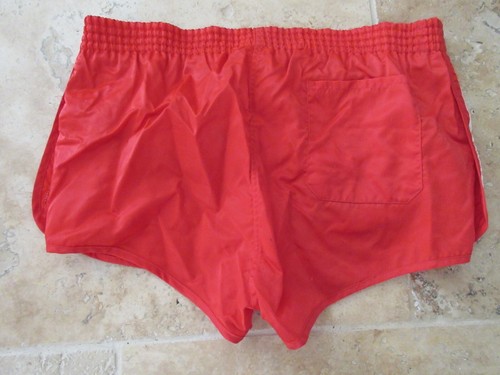 Short ADIDAS vintage nylon polyamide TREFOIL rouge course brillant 80's D5 85 M - Imagen 3 de 9