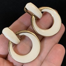 Vtg Cream Enamel Door Knocker Hoop Clip Earrings Gold Tone Made In USA 1.75”