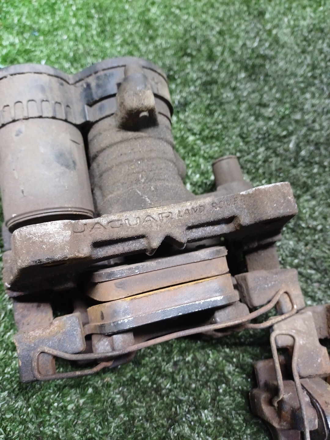 JAGUAR XE BRAKE CALIPER REAR RIGHT&left ELECTRIC FK722k328bd X760 2015