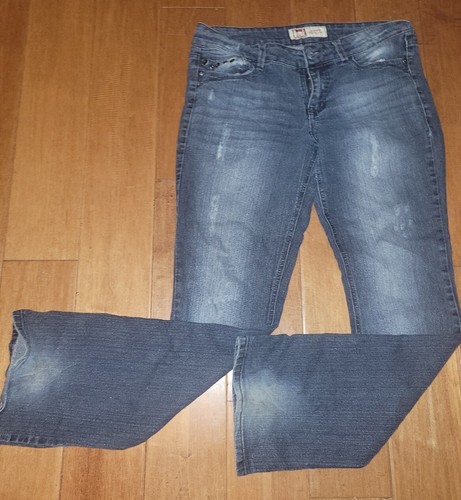 LEI Jeans Ashley Low Rise Bootcut Junior Women’s Size 11 - Picture 2 of 7