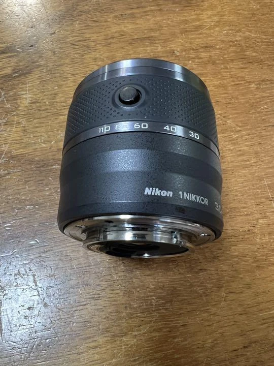 Nikon 1 NIKKOR VR 30-110mm f/3.8-5.6 Black Compact Telephoto Zoom Lens Mount - Image 4 of 4