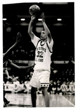 2 - 5x7 TYPE 1 PHOTOS by MICHAEL HIRSCH of DUKE BLUE DEVILS - JEFF CAPEL