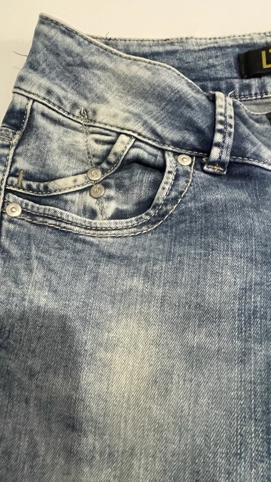 Pantalones de mezclilla LTB para mujer talla 26 elásticos hechos en Turquía Foto 3 de 4