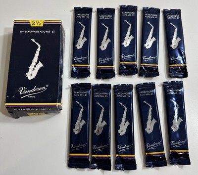 Sealed 10 Unopened Vandoren SR212 Saxophone Reed - Blue ￼