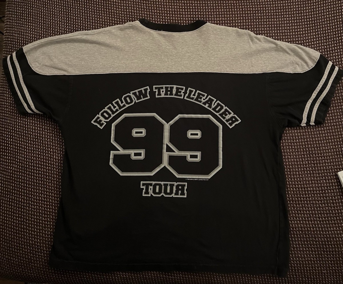 Vintage 90s Korn Follow The Leader Tour 1999 Giant Tag Band T