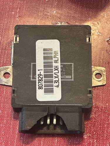 MerCruiser Mercury Thunderbolt V Ignition Module 4.3 LX Alpha 807829-1   R212