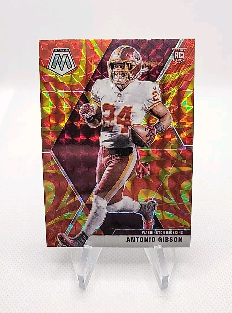 2020 Panini Mosaic - Rookies Mosaic Reactive Gold Prizm #227 Antonio Gibson (RC)