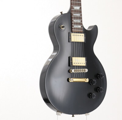 Gibson Les Paul Studio Ebony Gold Hardware Made in 2001 Gibson Les Paul Studio Ebony Gold Hardware Made in 2001