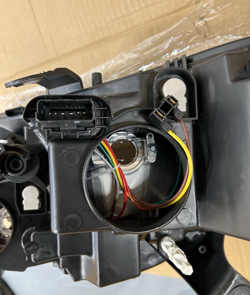 Fits Dacia Sandero 2017 - 2021 Headlight RH Right Hand Drivers Side New Offside - Image 3 of 4