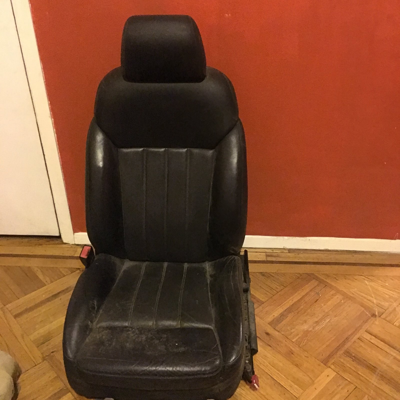 Bentley Continental Flying Spur - Driver Side Seat Black (Left Side)