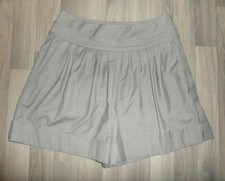 NEW WAREHOUSE MEDIUM GREY PLEATED SHORTS HOTPANTS SIZE 10
