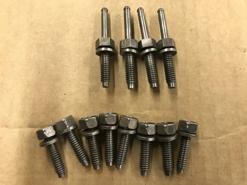 86-87-93 Juego de pernos de cubierta de válvula Ford Mustang de fábrica 5.0 EFI 302 351 original OEM Foto 2 de 2