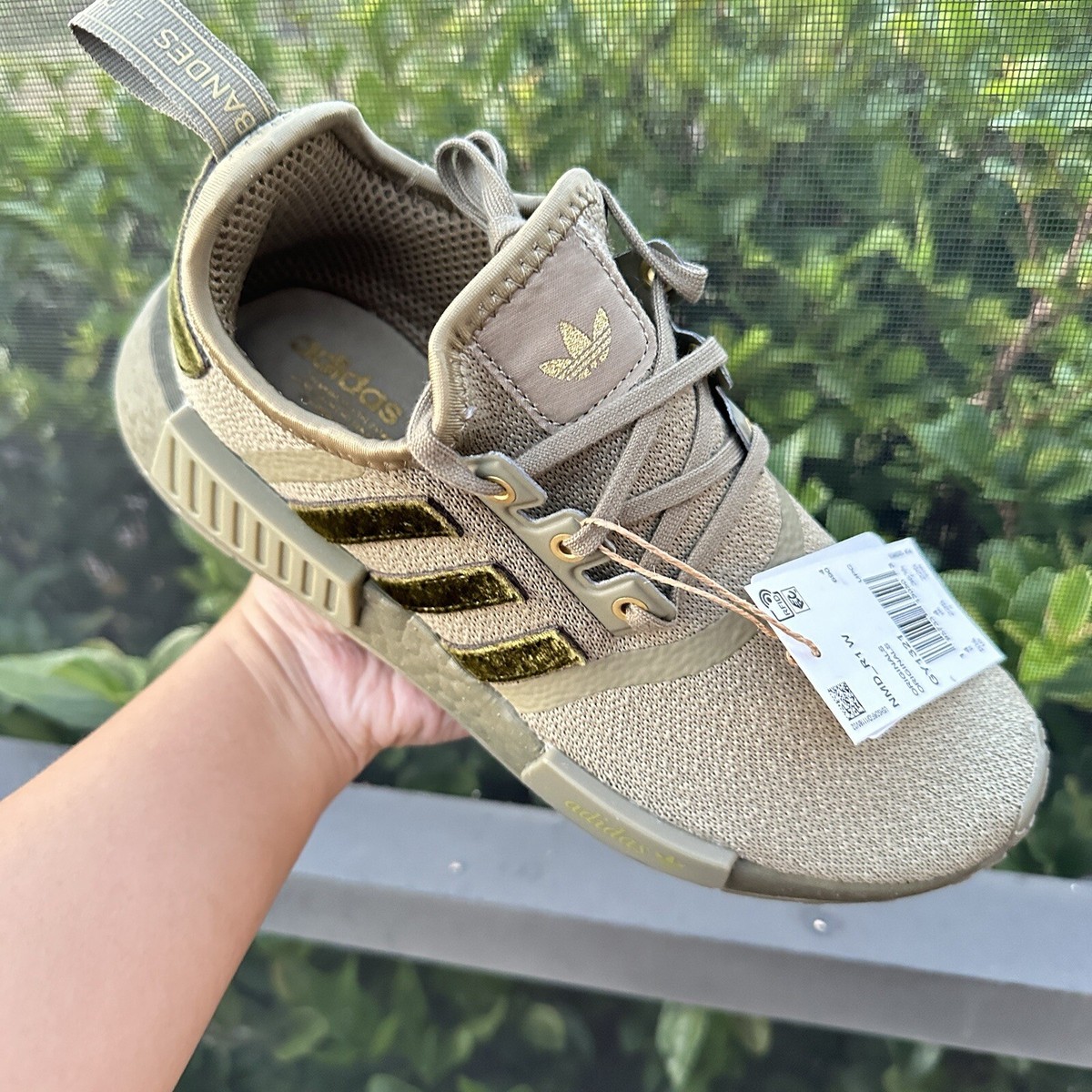 Adidas NMD_R1 Orbit Green Women's Athletic Shoes GY1321 Size 5.5 Adidas NMD_R1 Orbit Green Women's Athletic Shoes GY1321 Size 5.5