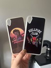 Lot iPhone XR 2x étuis arrière durs Hell Devil Fire Club logo motard rouge TV NEUF