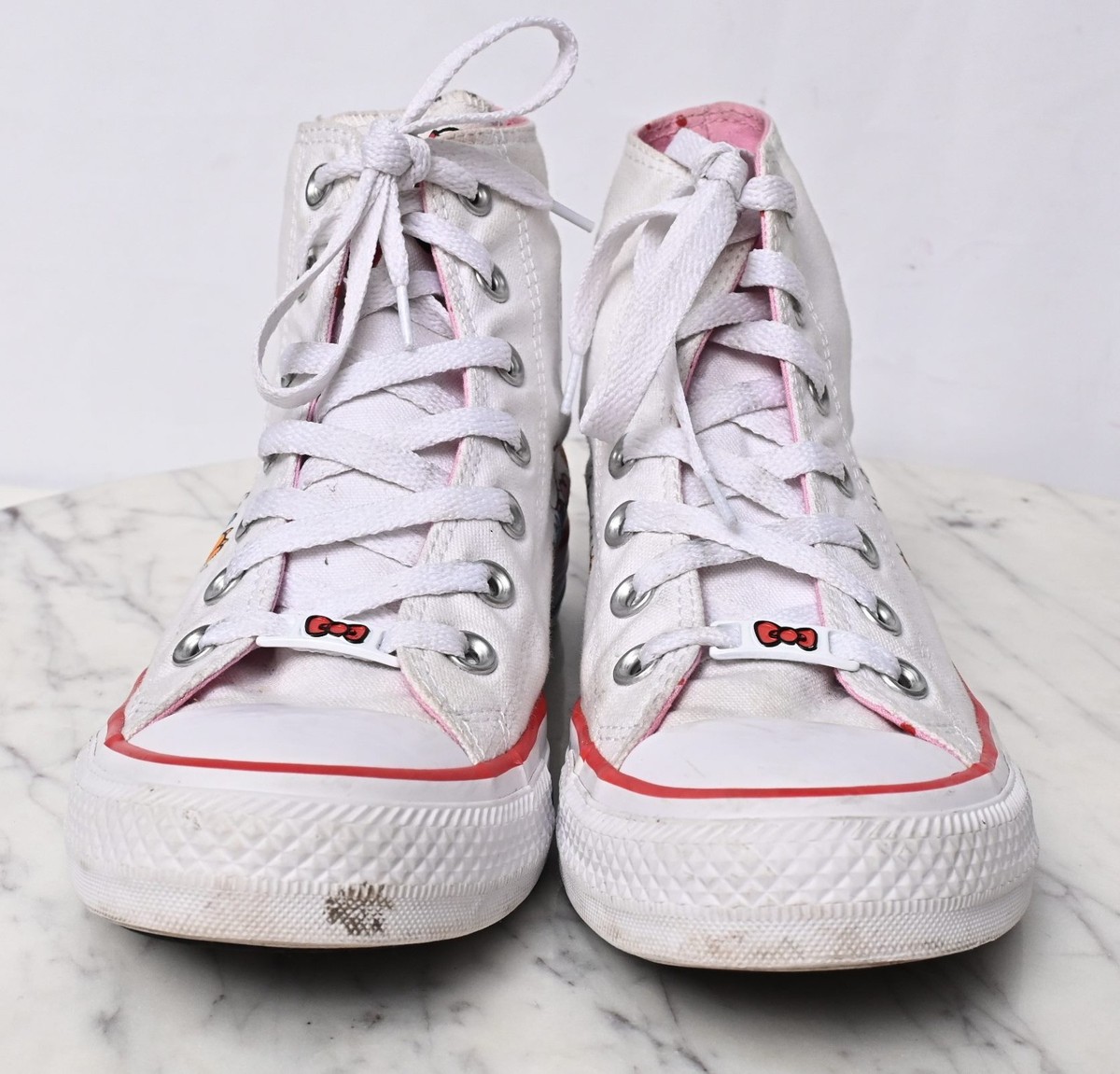 Size 8 - Hello Kitty x Converse Chuck Taylor All Star Canvas High