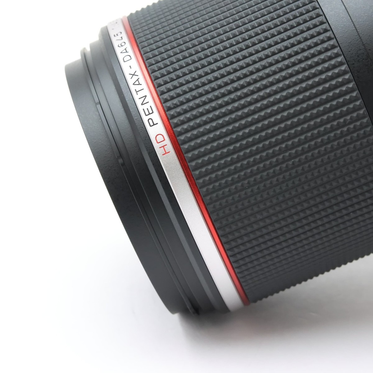 Pentax HD DA 645 28-45mm F/4.5ED AW SR (Pentax 645 mount) -Near