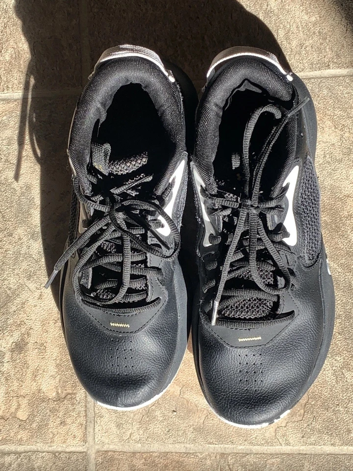 Under Armour Unisex Lockdown Basketball shoe Size 8 men 9.5 women black gold - Image 2 of 4