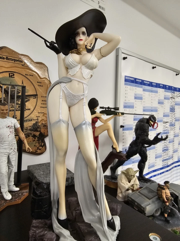 1:6 Resident Evil Lady Dimitrescu Army Sexy  1/6 Gebaut Bemalt 30 cm LIMITIERT! - Bild 2 von 4