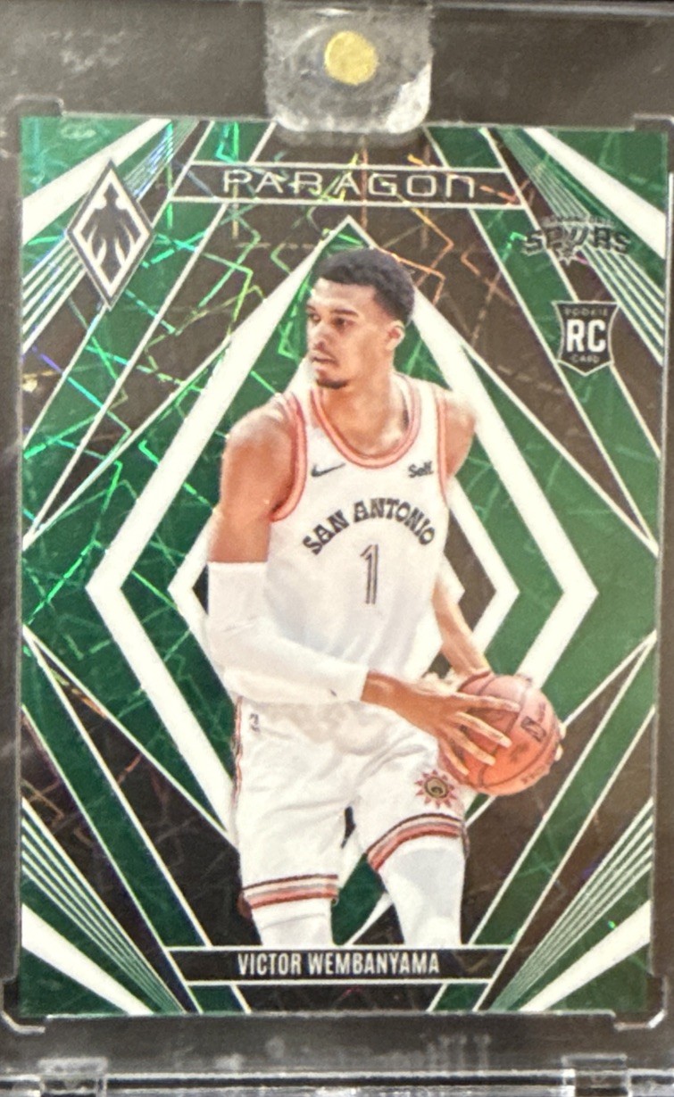 2023-24 Panini Phoenix - Paragon Victor Wembanyama #13 Green Lazer /175 (RC)