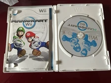 Mario Kart Wii (Nintendo, 2008) Complete Manual/CIB