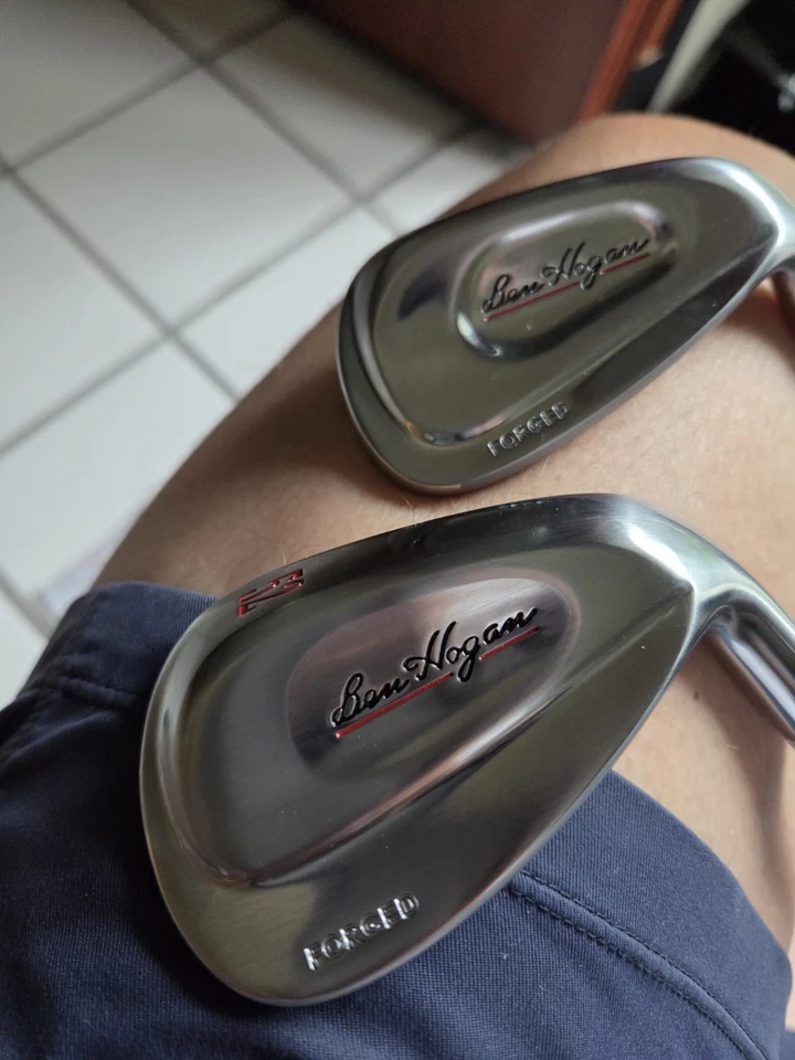 New Ben Hogan Forged Pitching and Gap Wedge Recoil 680 F4 Graphite Stiff - Image 3 of 4