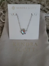 Kendra Scott Susie Pendant Necklace Silver Dichroic Glass NWT $80  Pouch!