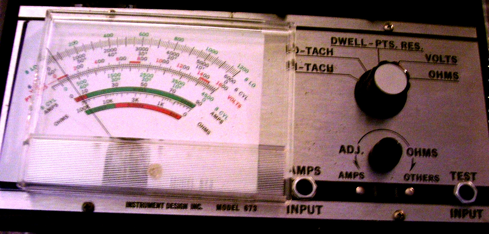 INSTRUMENT DESIGN / AUTOMOTIVE "TUNE UP" AMALYZER /   Professional Model #673