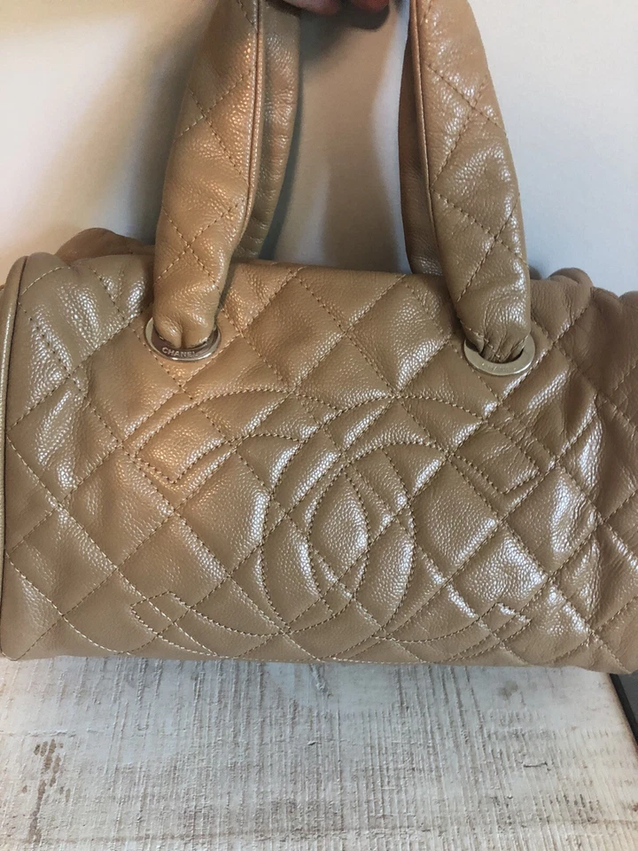 Chanel Classic Stitched CC Bowler Tan Caviar Quilted Leather Satchel Bag - Image 3 of 4
