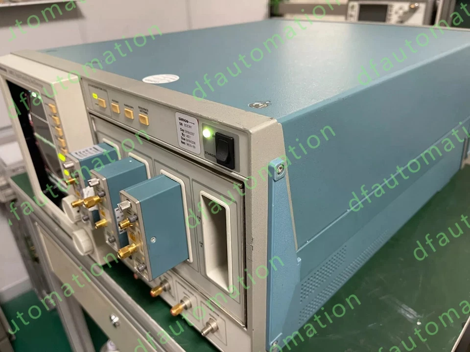 Tektronix 11801C Oscilloscop; Digital Storage, 50 GHz, 1 GS/s, 8 Chs PM - Image 2 of 4