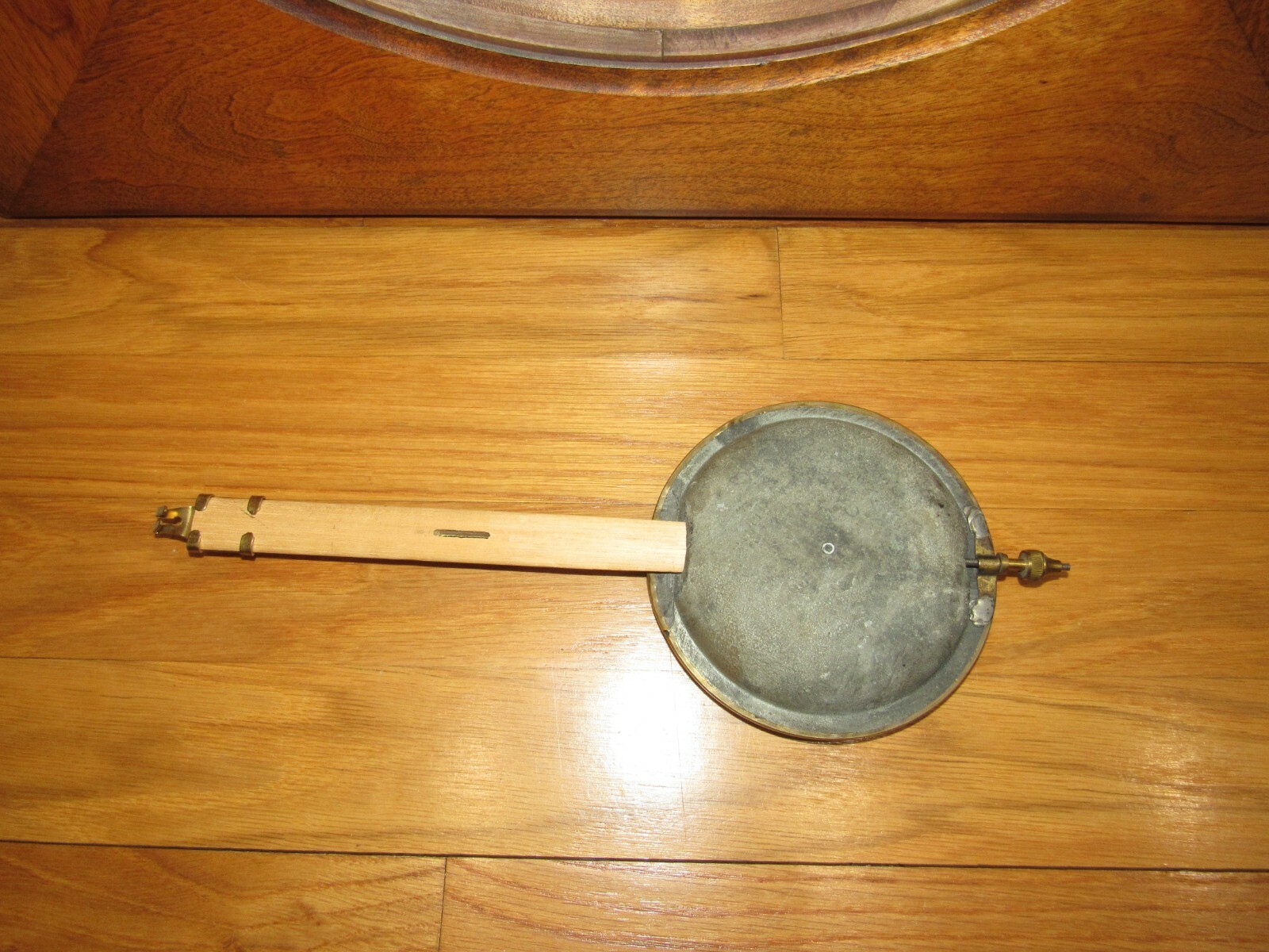 Picture 4 of 12