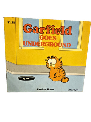 Vintage 1983 Garfield Goes Underground Paperback Mini Book Jim Davis