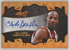 2017-18 Leaf Q Bronze Clyde Drexler Auto Blazers #BA-CD1 A41