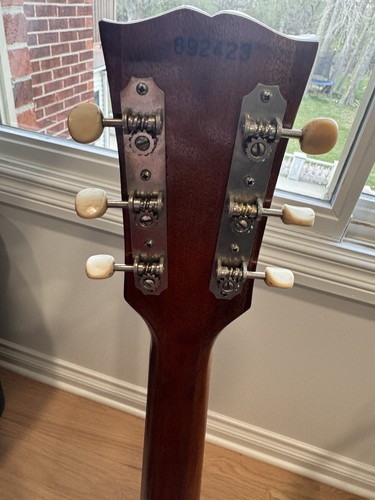 1960s Gibson Acoustic - Picture 4 of 8