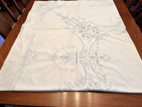 Elaborate Vintage White Cotton Blue Embroidered Tablecloth 68x82 - Picture 3 of 20